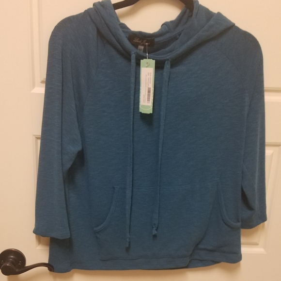 Laila Jayde Tops - Laila jayde/stitch fix